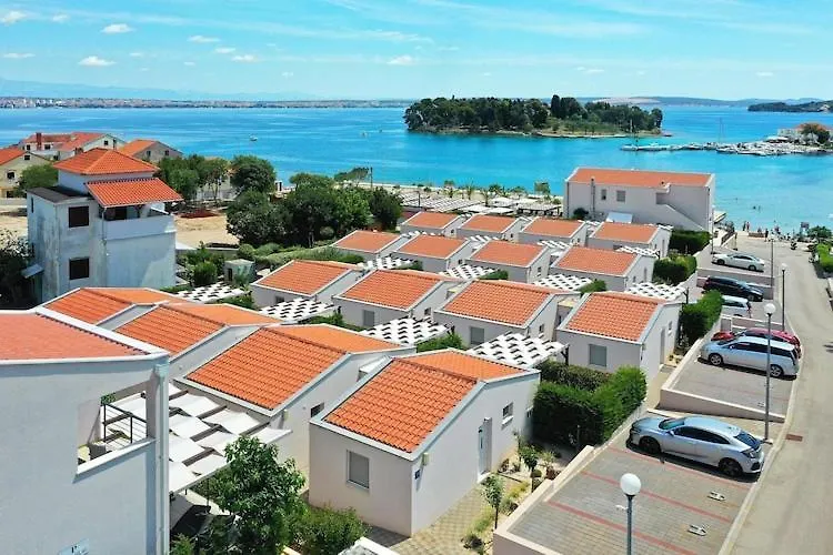 Apartments Dalmatia In Preko Island Ugljan With Swimmingpool Croatia